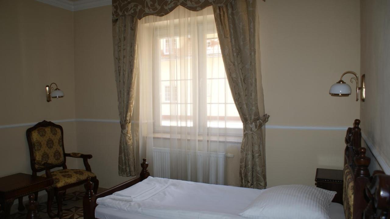 Hotel Palac Jasionka Room photo